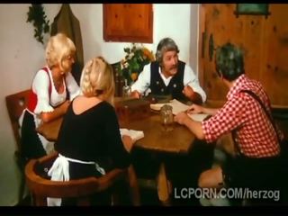 Ферма мъж чука съседи marvellous блондинки съпруга на на маса